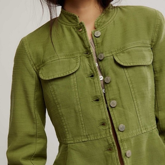 Unworn Free People Joselyn Cotton Washed Distress Jacket in Green - Picture 2 of 12